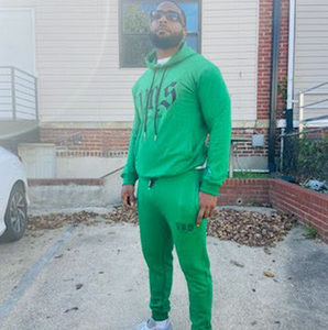 Meet your Posher, Devin